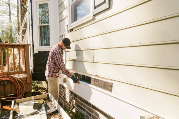Trusted Siding Repair service in Warren, OH - Creative Siding